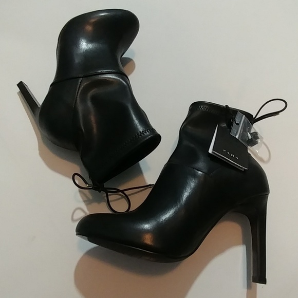 Zara Shoes - NWT ZARA TRF black booties sz 6/36